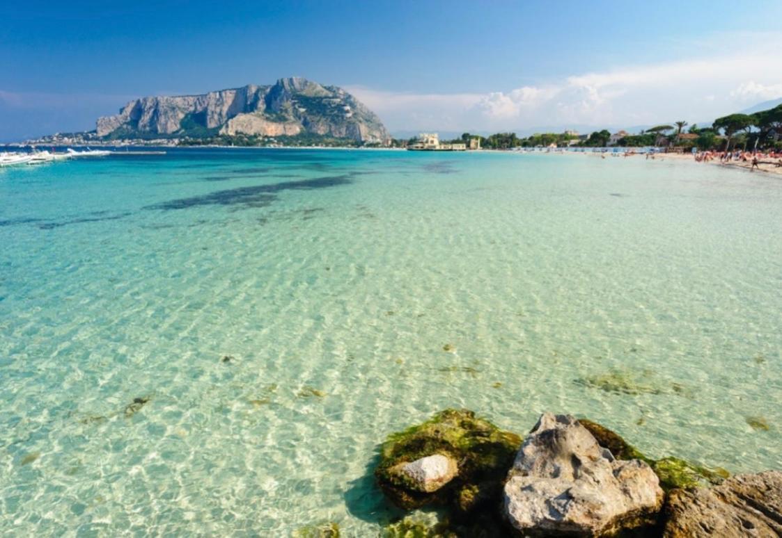 Appartamento Ashur Mondello ปาแลร์โม ภายนอก รูปภาพ