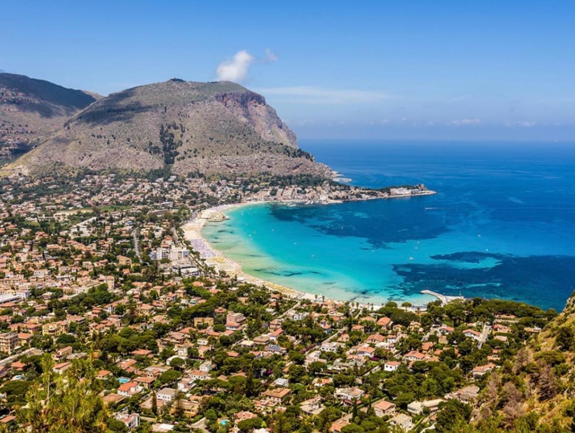Appartamento Ashur Mondello ปาแลร์โม ภายนอก รูปภาพ